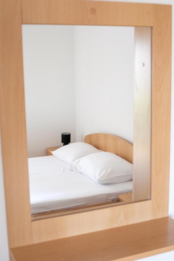 Apartman Ana Boric Podgora Esterno foto