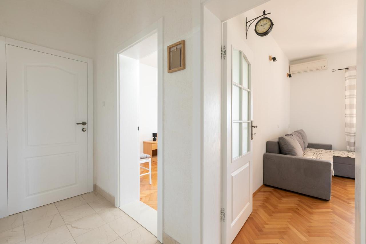 Apartman Ana Boric Podgora Esterno foto