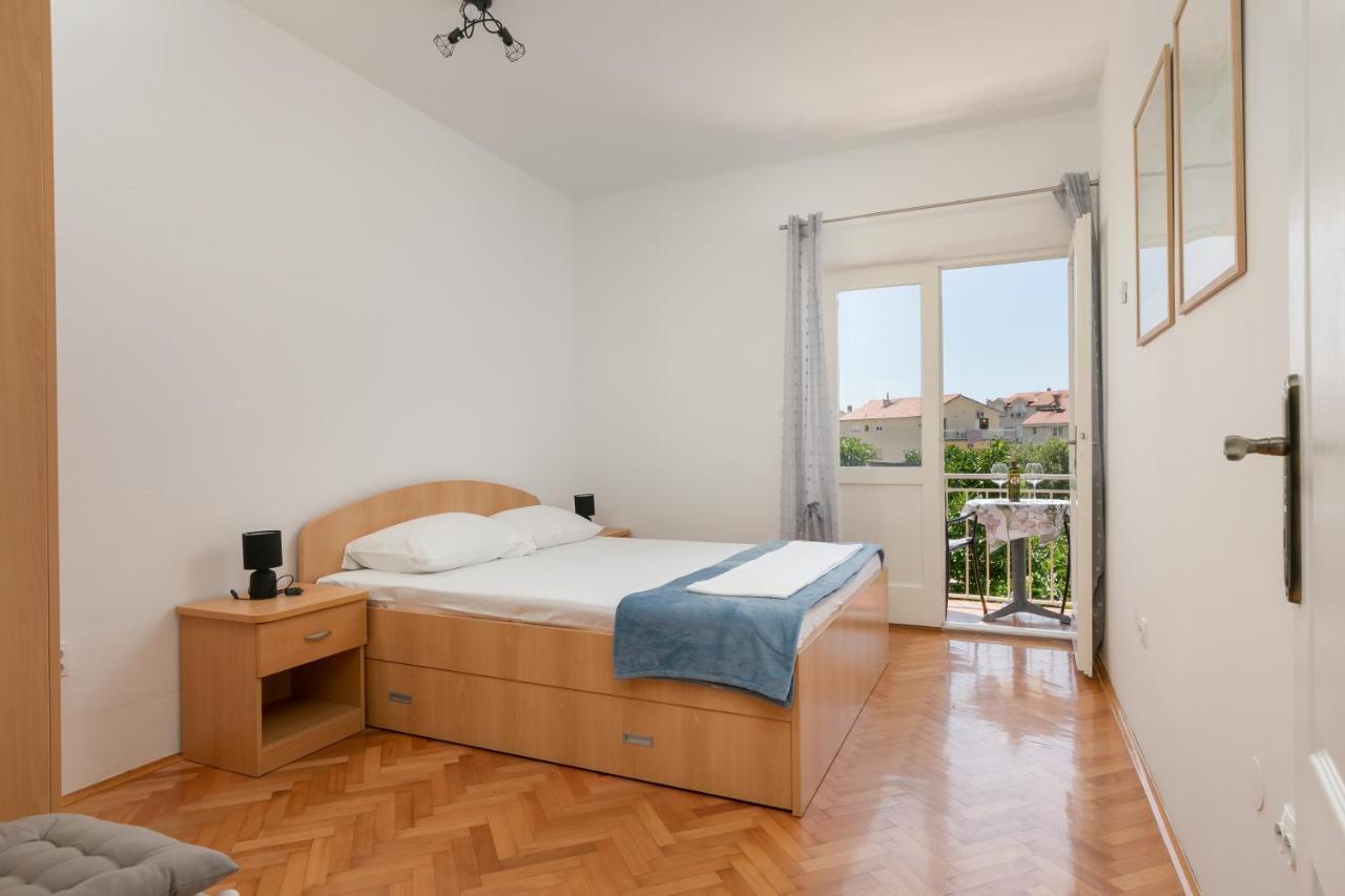 Apartman Ana Boric Podgora Esterno foto