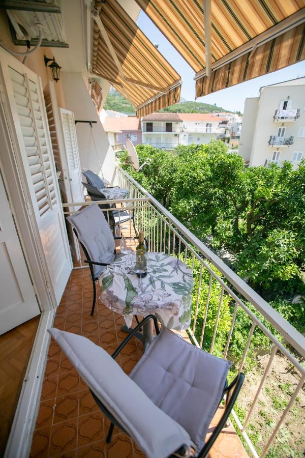 Apartman Ana Boric Podgora Esterno foto