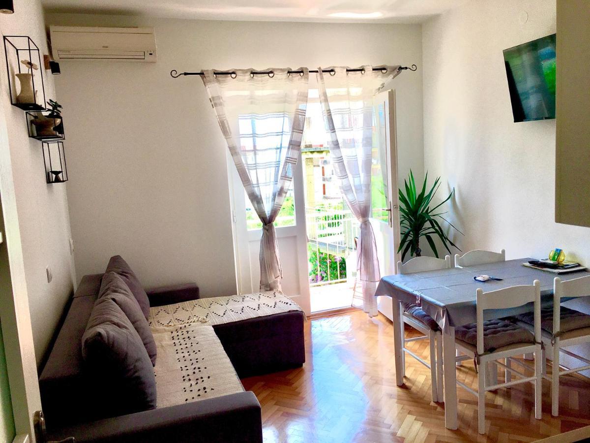 Apartman Ana Boric Podgora Esterno foto