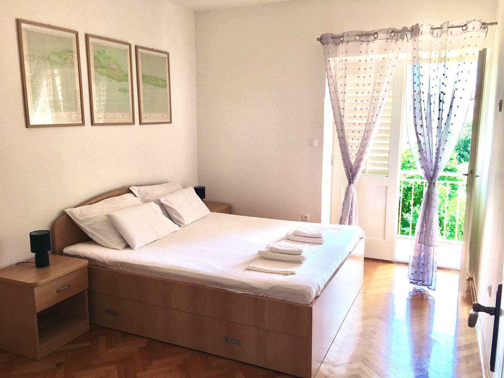 Apartman Ana Boric Podgora Esterno foto