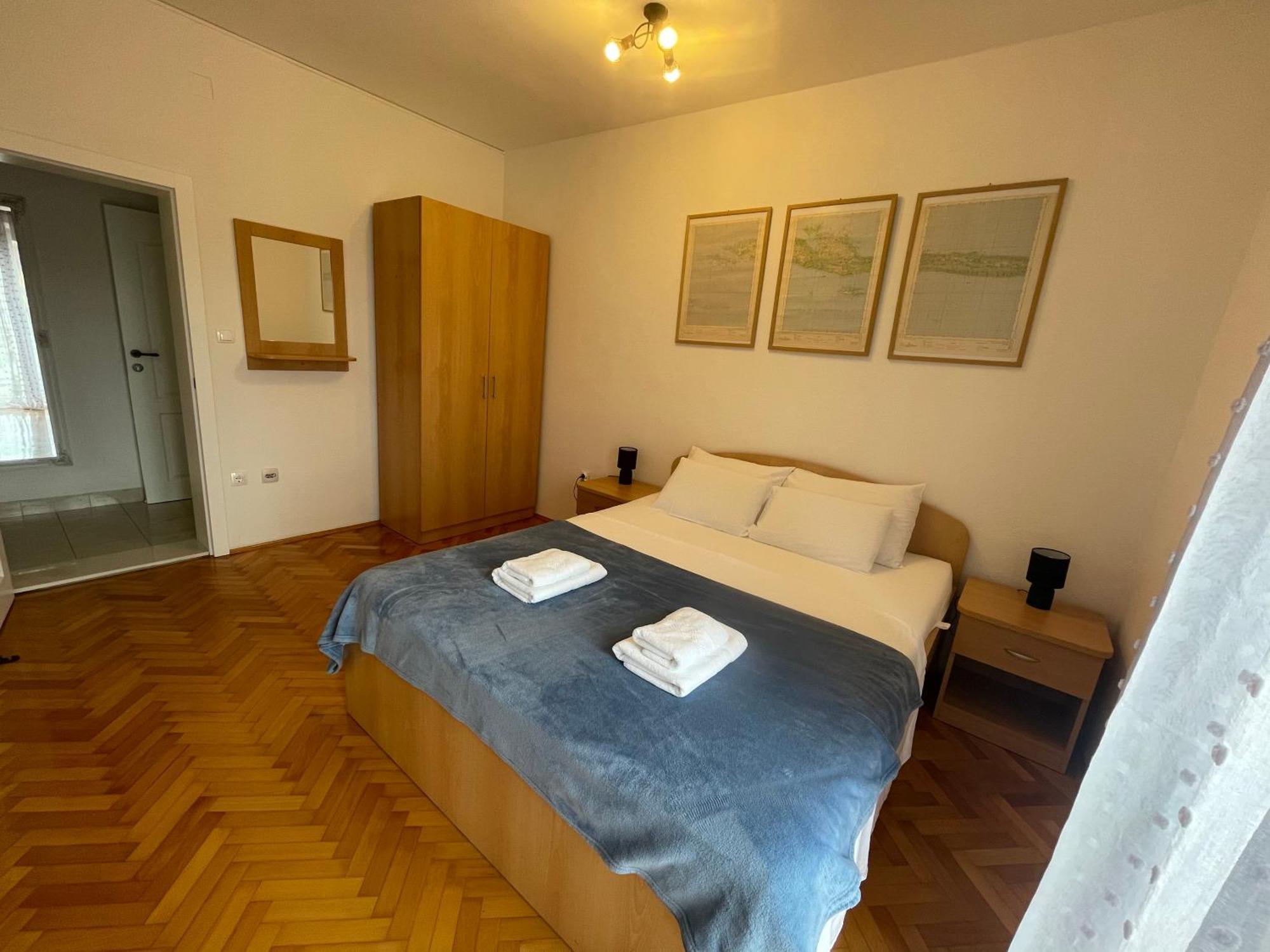 Apartman Ana Boric Podgora Esterno foto